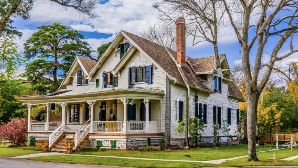 Preserving Historic Homes: Tips to Maintain Charm