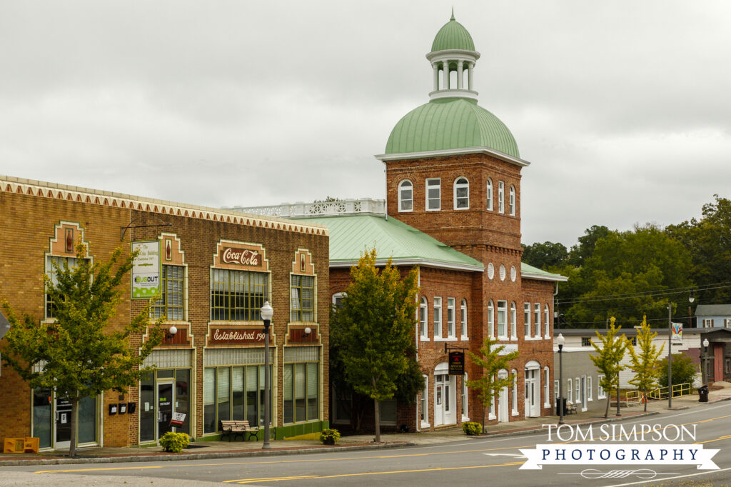 Historic District in Downtown Sanford Full of Life