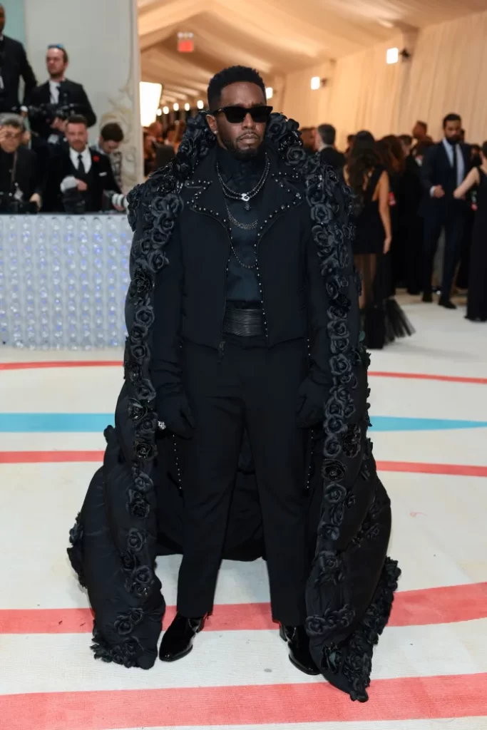 Sean 'Diddy' Combs Debuts Sean John Couture at Met Gala
The music mogul delivers an ode to Karl Lagerfeld with a self-designed look.